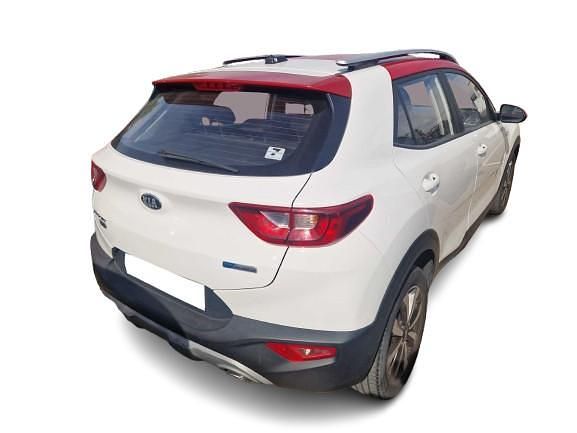 Usado Kia Stonic 100 CV (73 kW) 2021 SUV