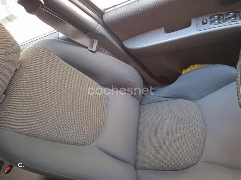 Usado Hyundai Matrix GLS 82 CV (60 kW) 2004 Azul Monovolumen