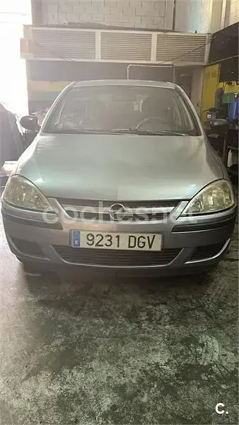 Usado Opel Corsa Enjoy 70 CV (51 kW) 2005 Gris / plata Utilitario