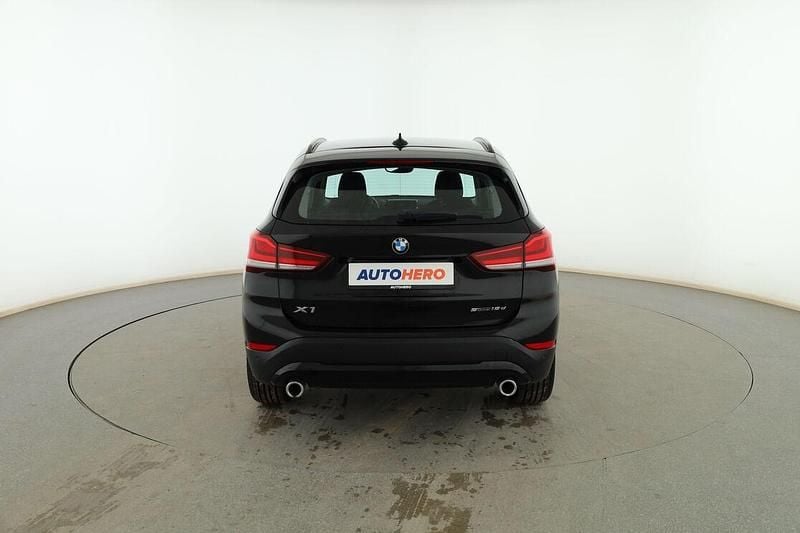 Usado BMW X1 Sport Line 150 CV (110 kW) 2020 Negro SUV