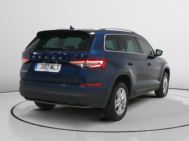 Usado Skoda Kodiaq Ambition 151 CV (111 kW) 2023 Azul SUV