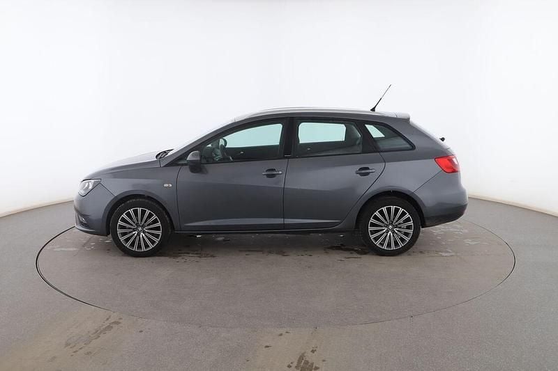 Usado Seat Ibiza ST CONNECT 90 CV (66 kW) 2016 Gris Familiar
