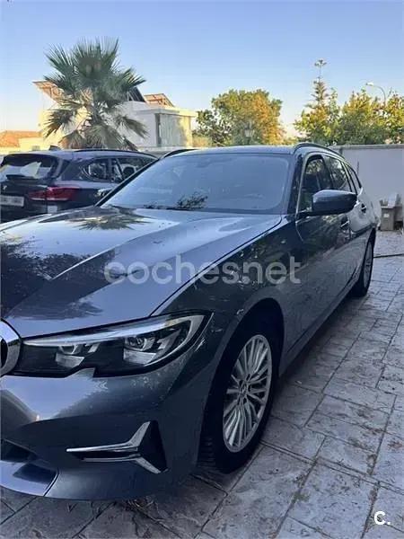 Usado BMW 318 150 CV (110 kW) 2021 Gris / plata Familiar