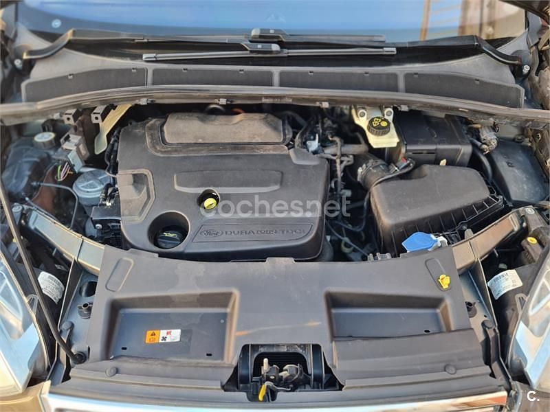 Usado Ford Galaxy Titanium 140 CV (102 kW) 2011 Marrón Monovolumen