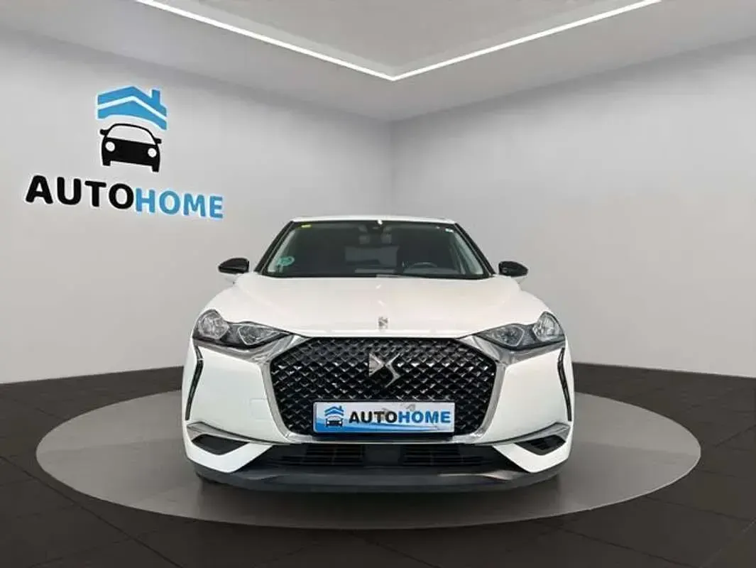 Usado DS Automobiles DS3 Crossback So Chic 101 CV (74 kW) 2020 Blanco SUV