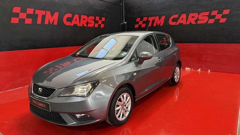 Usado Seat Ibiza Reference 86 CV (63 kW) 2014 Gris Utilitario