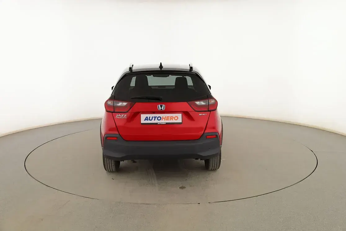 Usado Honda Jazz Executive 109 CV (80 kW) 2021 Rojo Utilitario