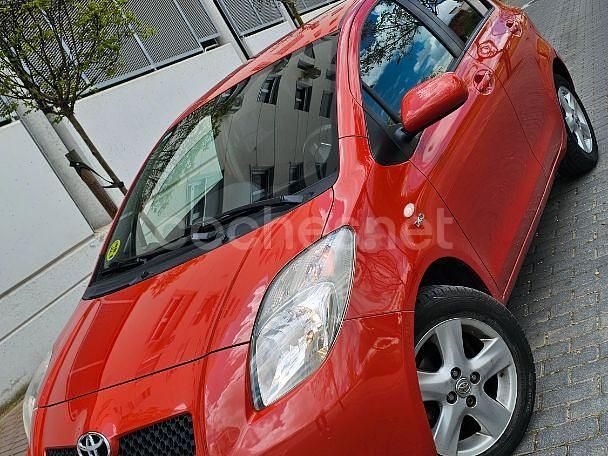 Naranja Usado 2006 Toyota Yaris Luna Berlina | 4995 € (Precio justo) - Imagen 1/4