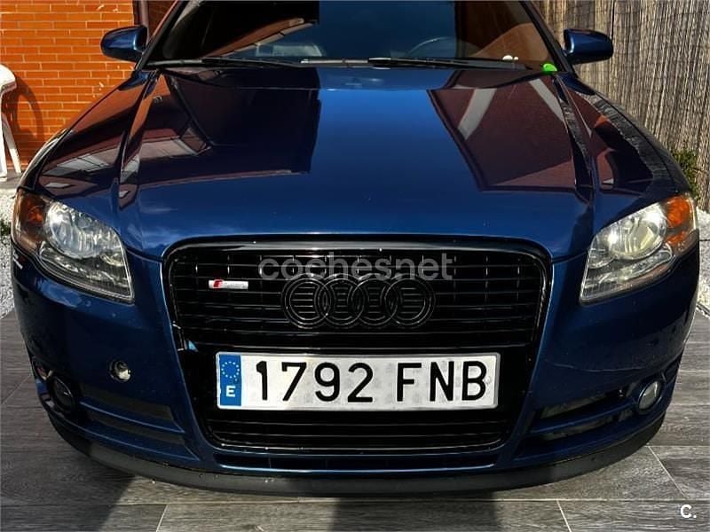 Usado Audi A4 140 CV (102 kW) 2007 Azul Berlina