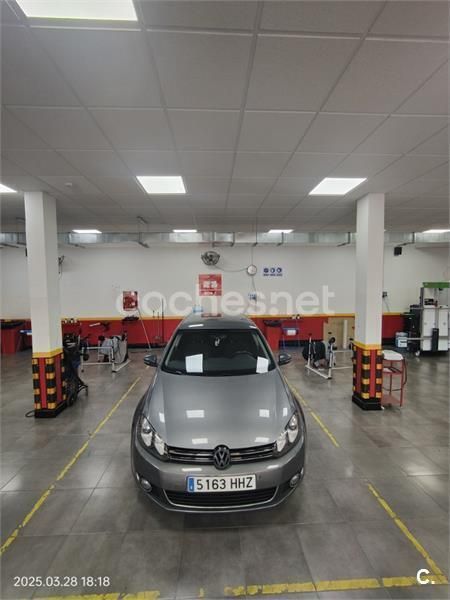 Gris / plata Usado 2012 VW Golf VII Sport Berlina | 13.000 € (Un poco caro) - Imagen 1/3