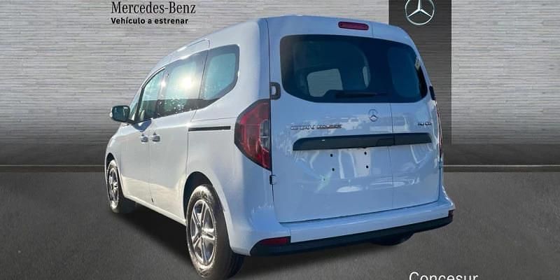 Nuevo Mercedes Citan 110 95 CV (69 kW) 2025 Blanco Familiar