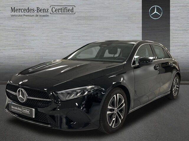 Usado Mercedes A180 Progressive 136 CV (100 kW) 2024 Negro