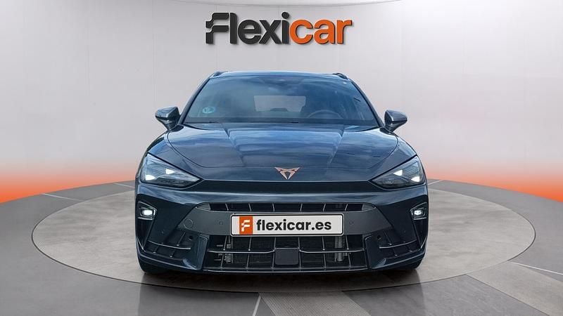 Usado Cupra Leon 150 CV (110 kW) 2025 Beige Familiar