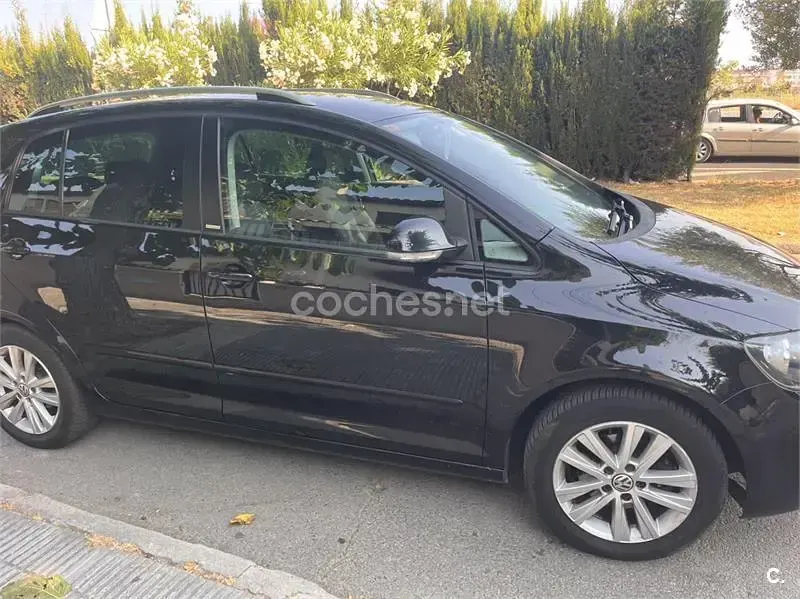 Usado VW Golf Plus Advance 105 CV (77 kW) 2011 Negro Monovolumen