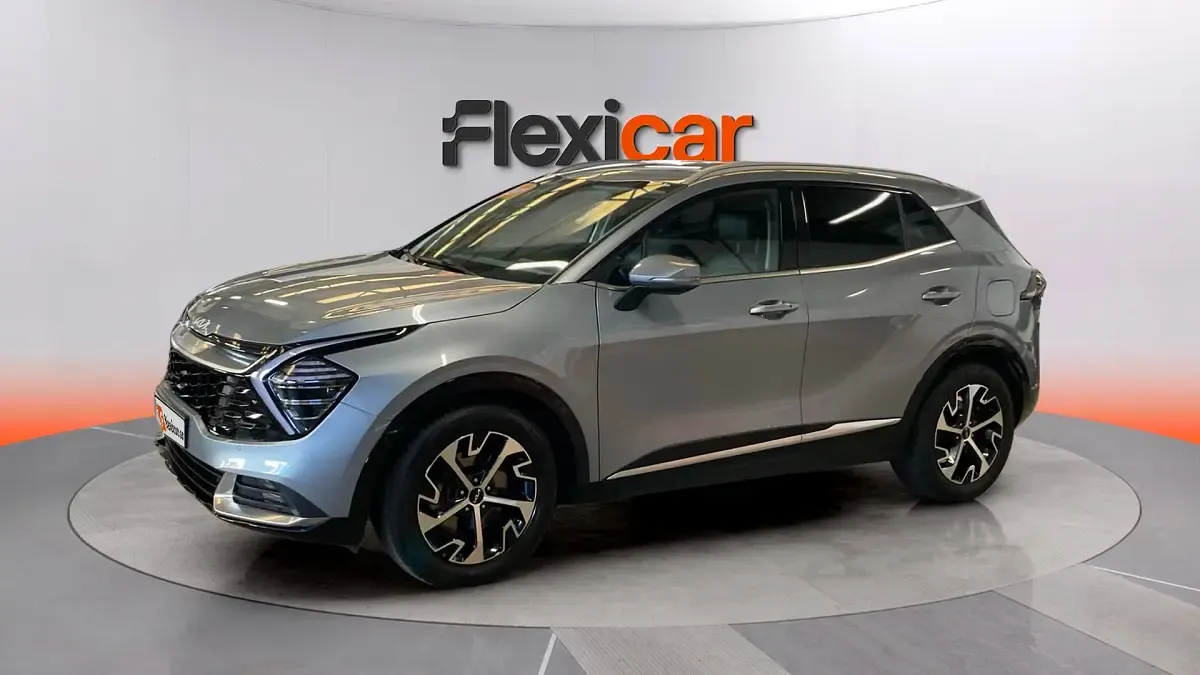 Usado Kia Sportage 136 CV (100 kW) 2024 Gris SUV
