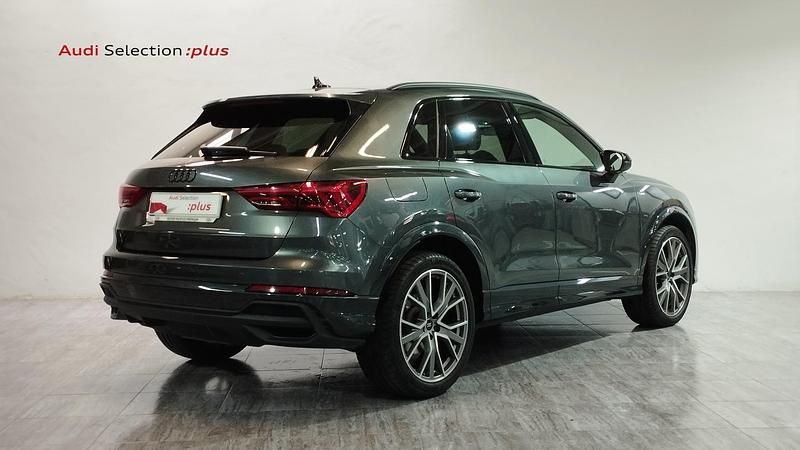 Usado Audi Q3 Ambiente 150 CV (110 kW) 2024 Gris SUV