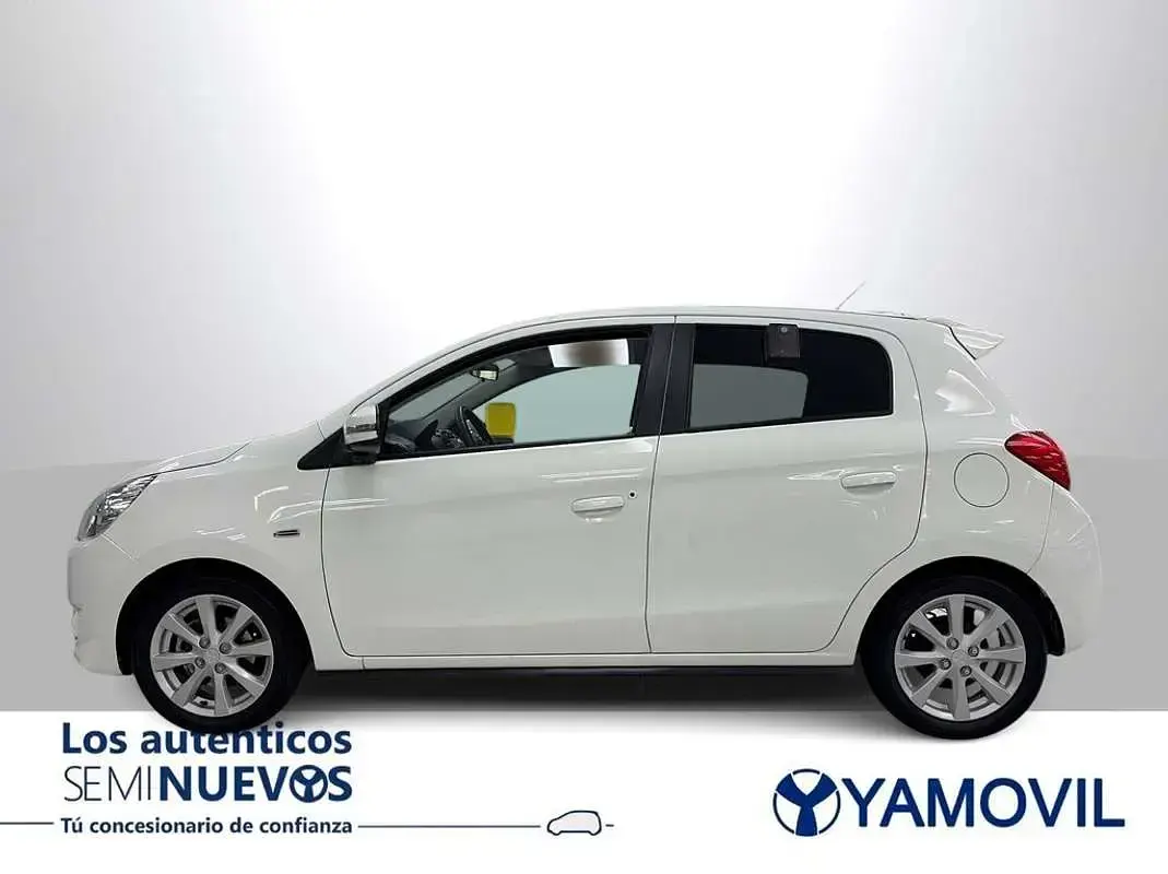 Usado Mitsubishi Space Star Motion 80 CV (58 kW) 2015 Blanco Berlina