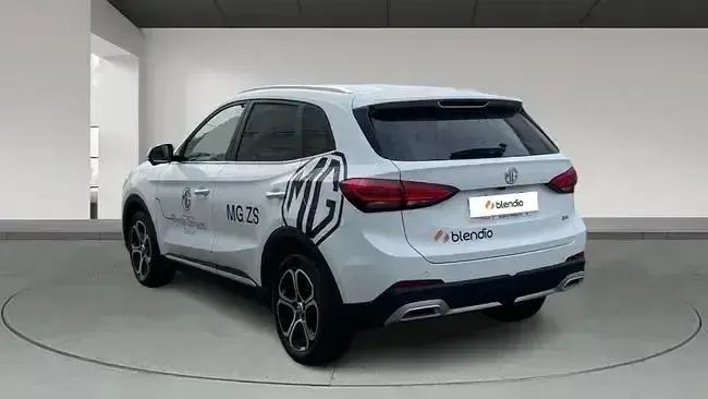 Usado MG ZS Comfort 116 CV (85 kW) 2025 Blanco SUV