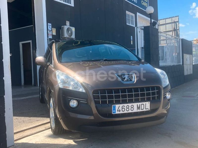 Marrón Usado 2013 Peugeot 3008 Access Berlina | 6800 € (Precio justo) - Imagen 1/4
