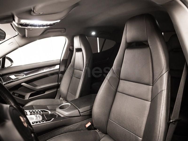 Usado Porsche Panamera 400 CV (294 kW) 2011 Gris / plata Utilitario