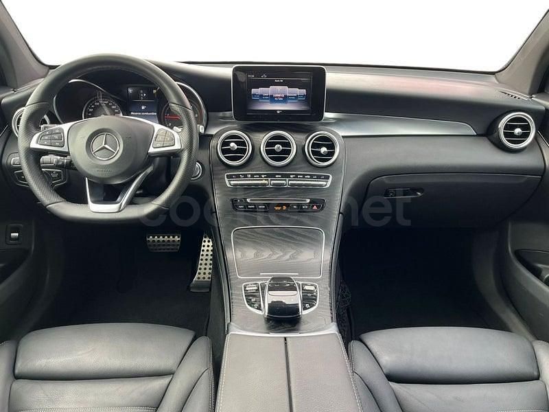 Usado Mercedes GLC250 204 CV (150 kW) 2018 Gris / plata Coupe