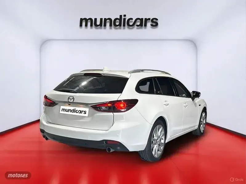 Usado Mazda 6 Style 150 CV (110 kW) 2014 Blanco Familiar