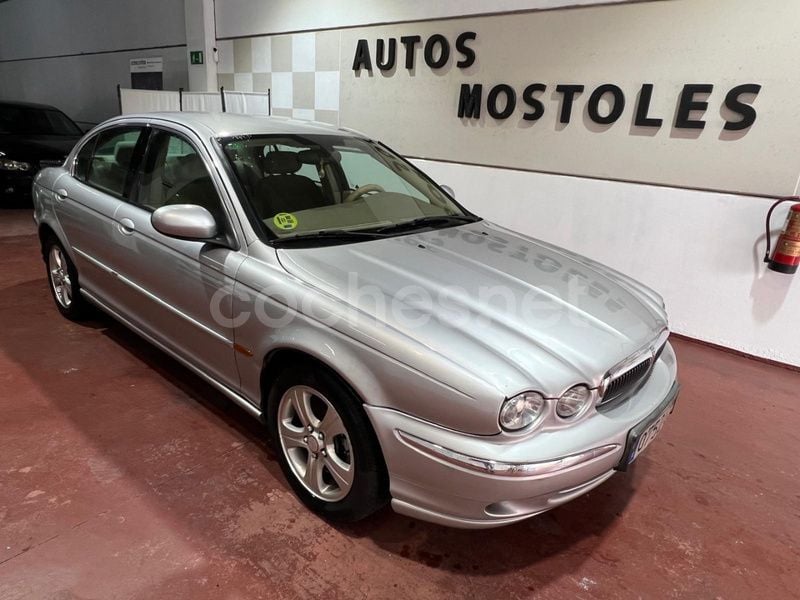 Gris / plata Usado 2003 Jaguar X-type Executive Berlina | 2995 € (Precio justo) - Imagen 1/4