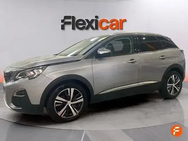 Usado Peugeot 3008 Active 130 CV (95 kW) 2019 Gris SUV