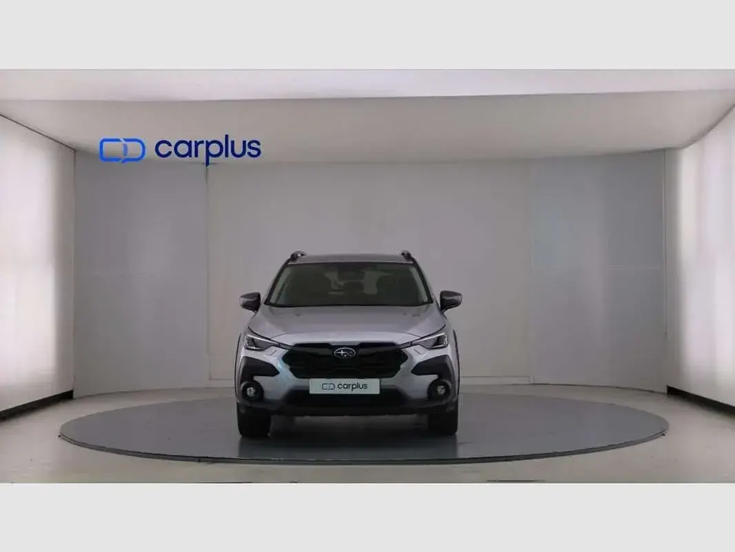 Usado Subaru Crosstrek 136 CV (100 kW) 2024 Plateado SUV
