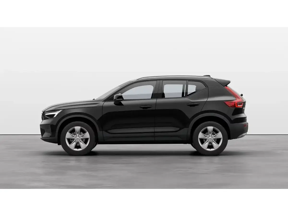 Usado Volvo XC40 Core 197 CV (144 kW) 2024 Rojo SUV