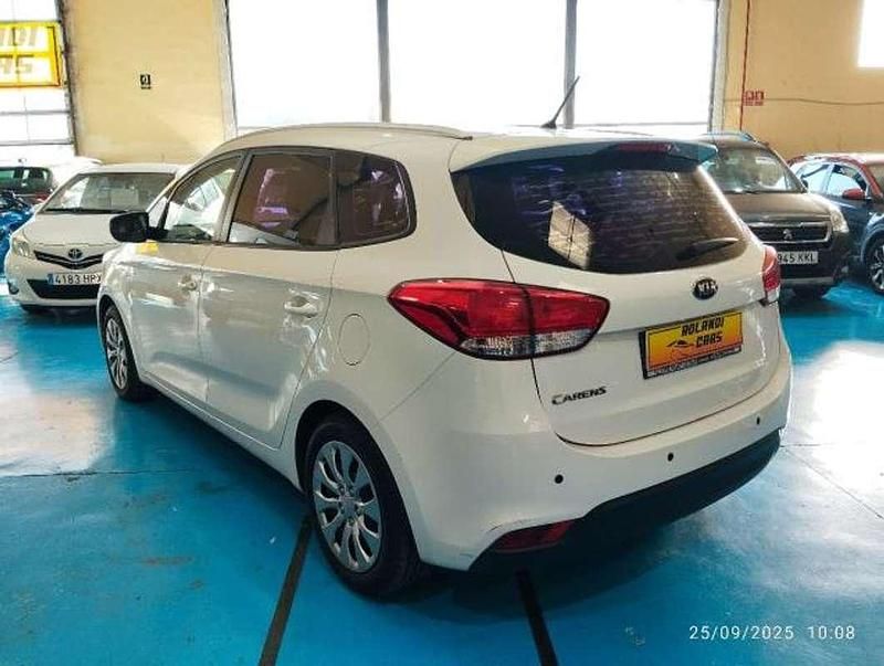 Usado Kia Carens 135 CV (99 kW) 2014 Blanco Monovolumen
