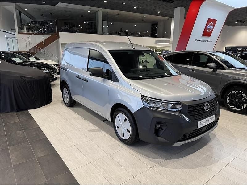 Nuevo Nissan Townstar Comfort 130 CV (95 kW) 2025 Gris Van