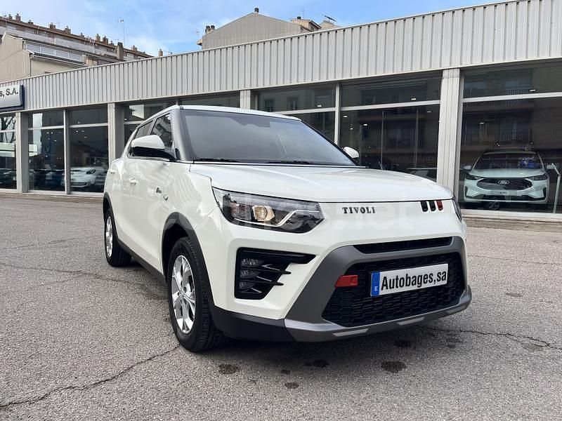 Usado Ssangyong (KGM) Tivoli 135 CV (99 kW) 2025 Blanco SUV