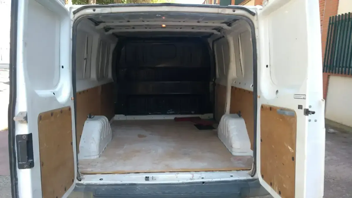 Usado Ford Transit 110 CV (80 kW) 2008 Blanco Van