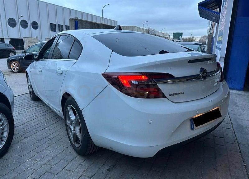 Usado Opel Insignia Excellence 136 CV (100 kW) 2016 Blanco Familiar