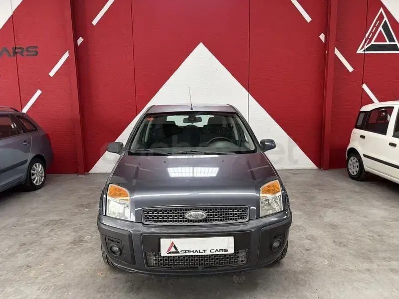 Usado Ford Fusion Trend 80 CV (58 kW) 2006 Negro Utilitario