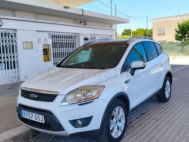 Usado Ford Kuga Trend 140 CV (102 kW) 2010 Blanco SUV