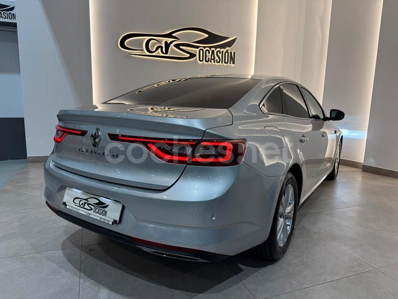 Usado Renault Talisman Zen 150 CV (110 kW) 2017 Gris / plata Berlina