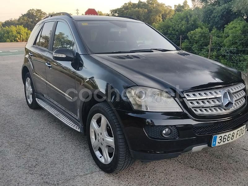 Usado Mercedes ML320 224 CV (164 kW) 2006 Negro SUV