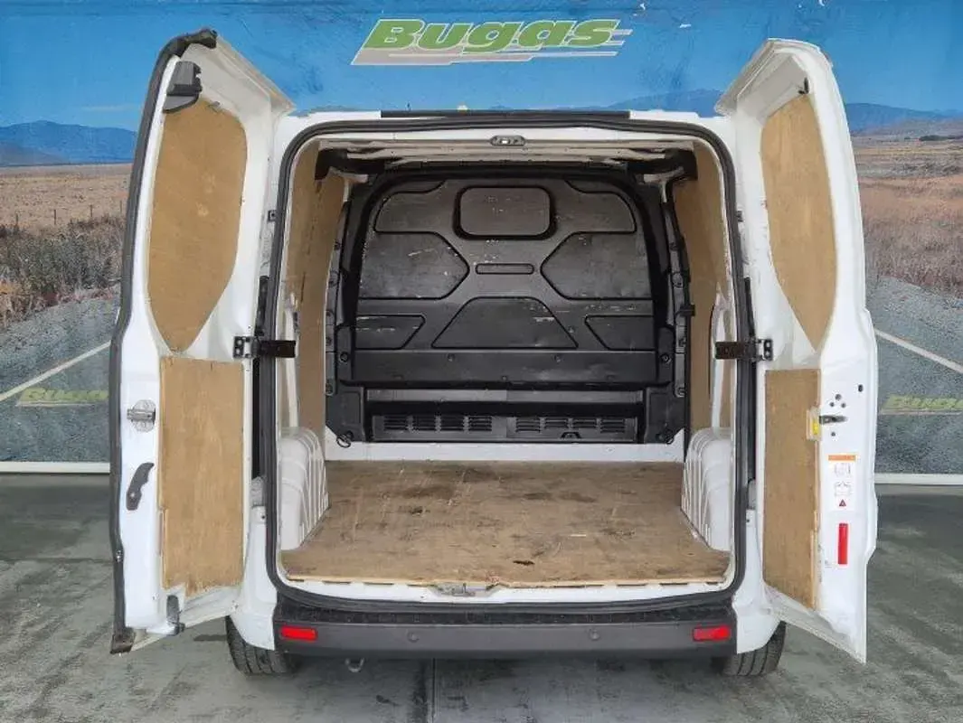 Usado Ford Transit Custom Trend 131 CV (96 kW) 2022 Blanco Van
