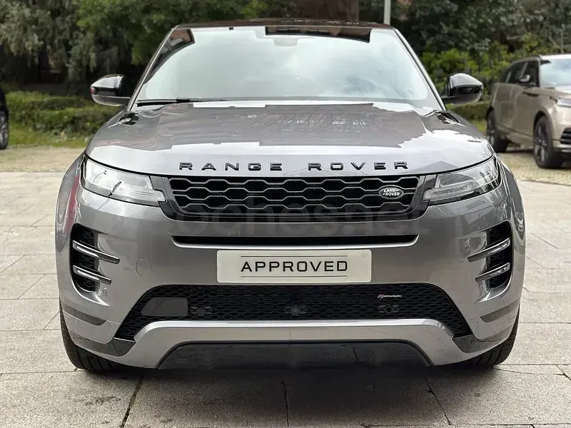 Usado Land Rover Range Rover evoque R-Dynamic 309 CV (227 kW) 2024 Gris / plata SUV