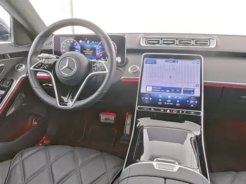 Usado Mercedes S680 612 CV (450 kW) 2023 Negro Berlina