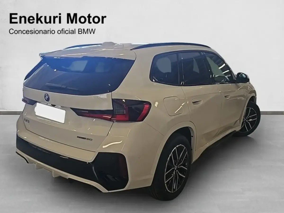 Usado BMW iX1 Comfort Edition 150 kW (204 CV) 2026 Blanco SUV