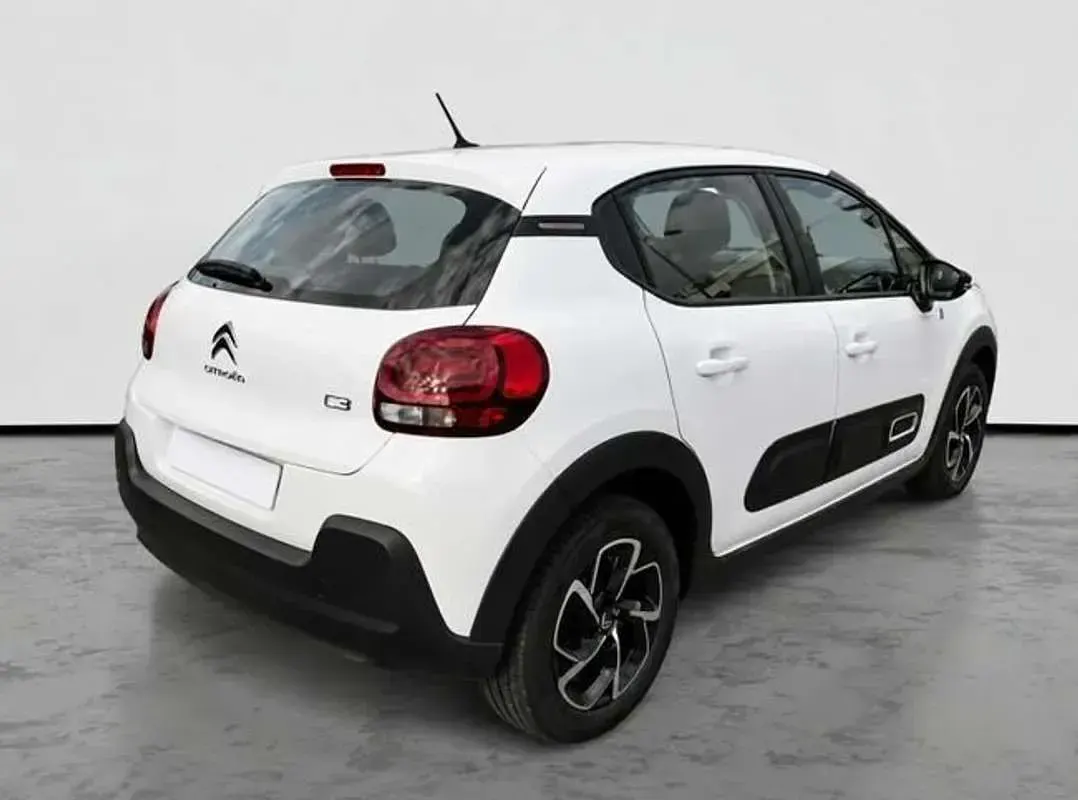 Usado Citroën C3 PureTech 83 CV (61 kW) 2024 Blanco Berlina