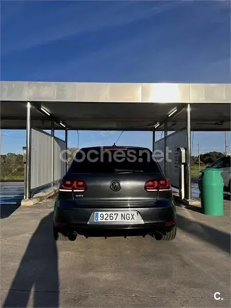 Usado VW Golf VI GTI 210 CV (154 kW) 2011 Negro Berlina