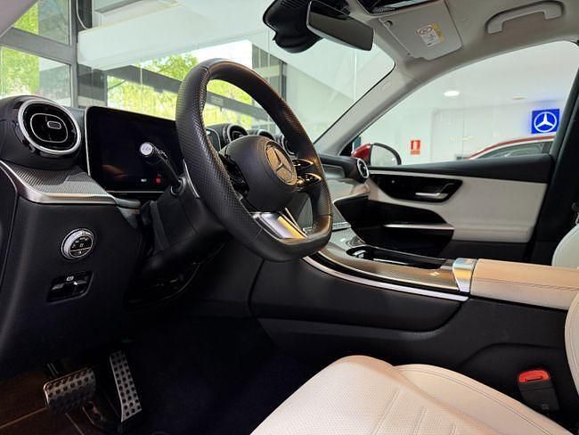 Usado Mercedes GLC300e 333 CV (244 kW) 2023 Rojo