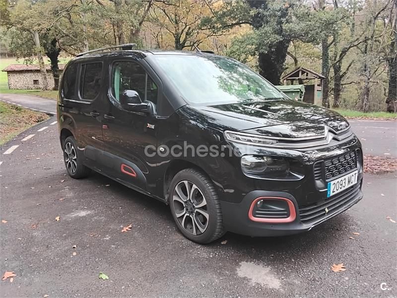 Usado Citroën Berlingo Feel 130 CV (95 kW) 2018 Negro Monovolumen