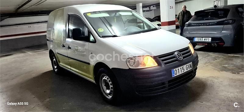 Usado VW Caddy 70 CV (51 kW) 2010 Blanco Monovolumen