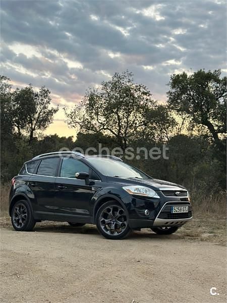 Negro Usado 2010 Ford Kuga Titanium SUV | 6300 € (Precio justo) - Imagen 1/4