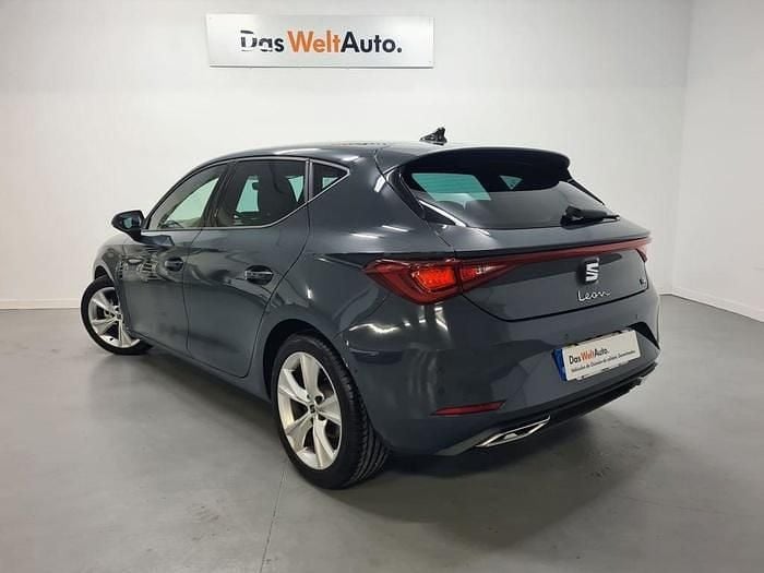 Azul Usado 2025 Seat Leon FR Utilitario | 21.990 € (Precio justo) - Imagen 1/4